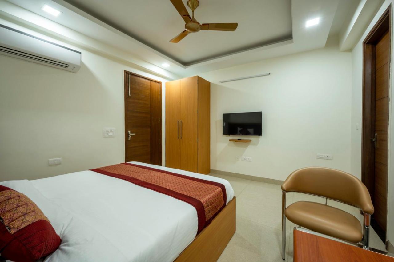 The Palms Inn I Near Medanta Medicity I Sec-38 Gurgaon Luaran gambar